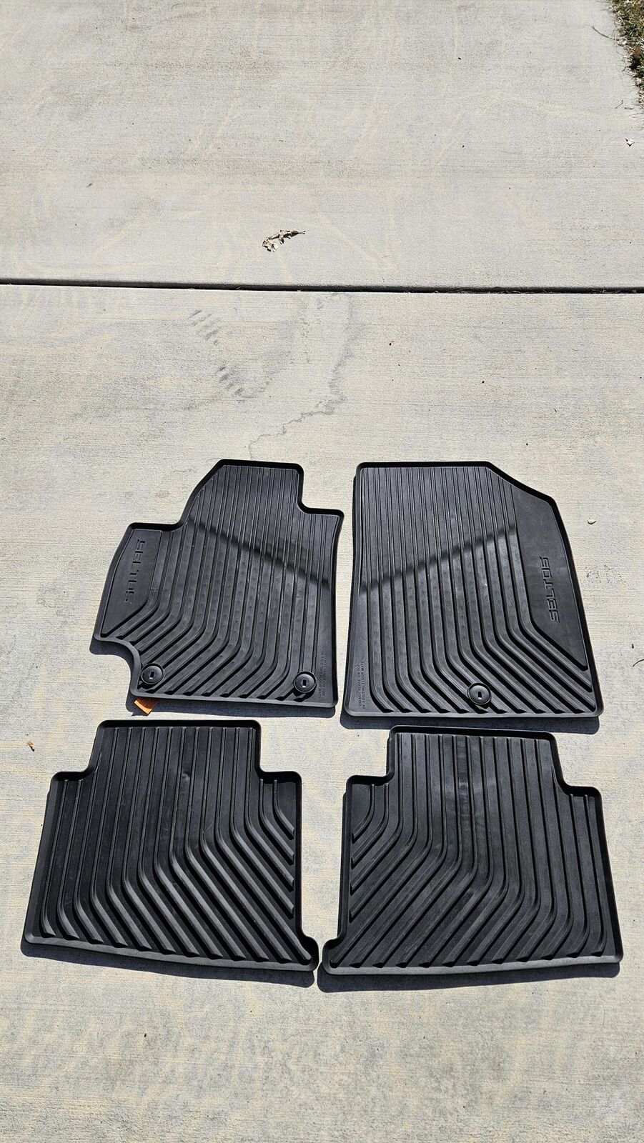 KIA SELTOS OEM Rubber Floor Mats