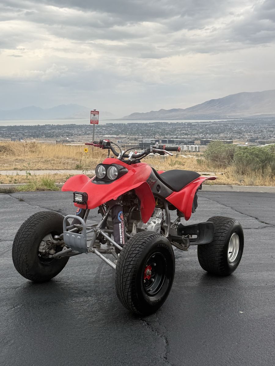 2004 Honda 400eX