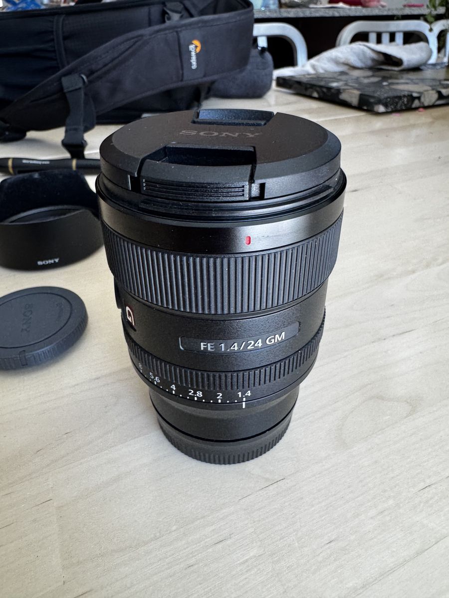 Sony FE 24mm f/1.4 GM (G Master) Lens