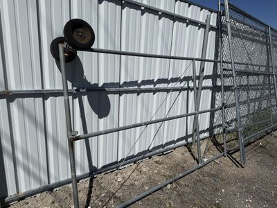 welded Chain link roll gate frame 6' X 26'