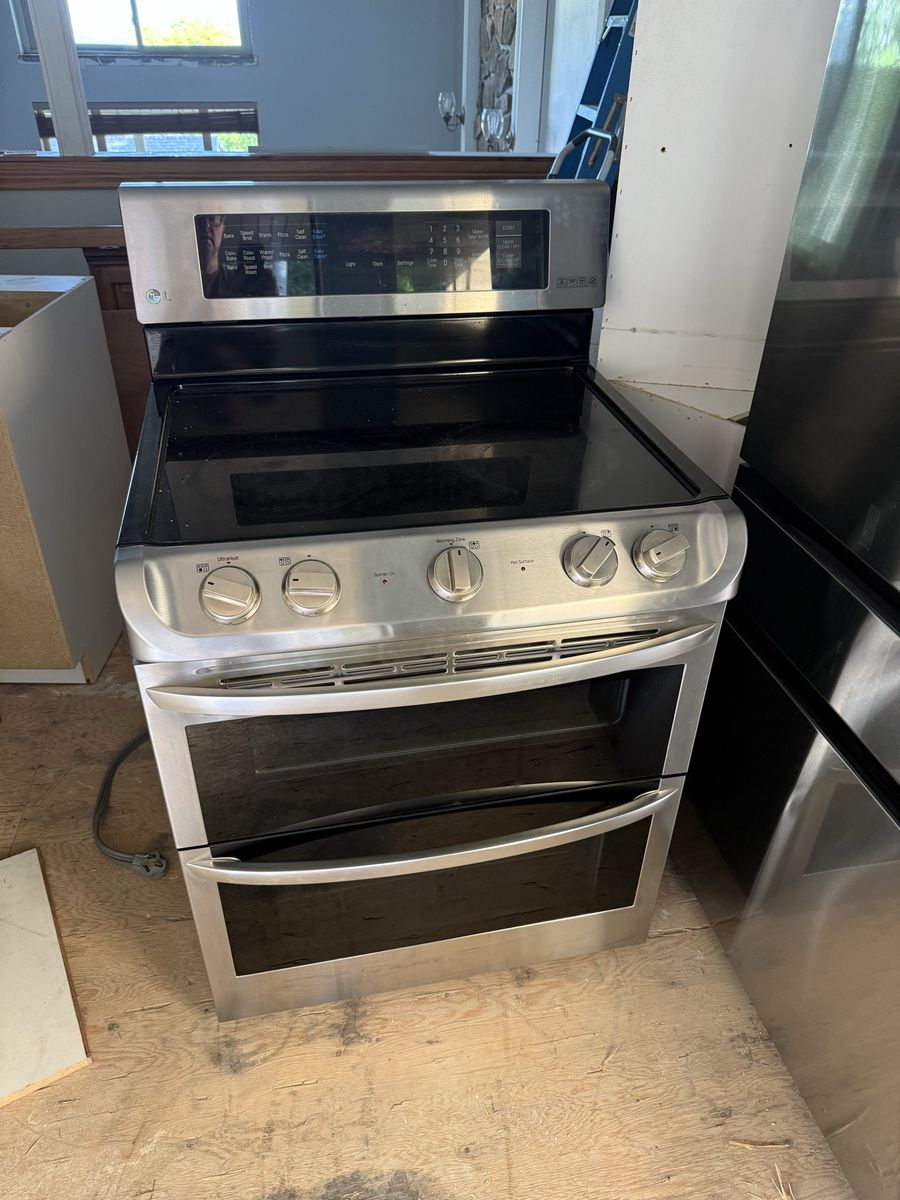 Electric oven