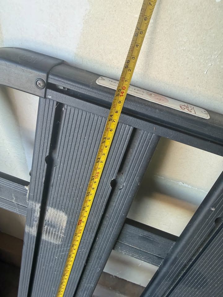 Main image 4