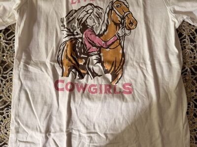 Canvas T-shirt Medium