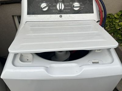 GE Top Load Washing Machine - White