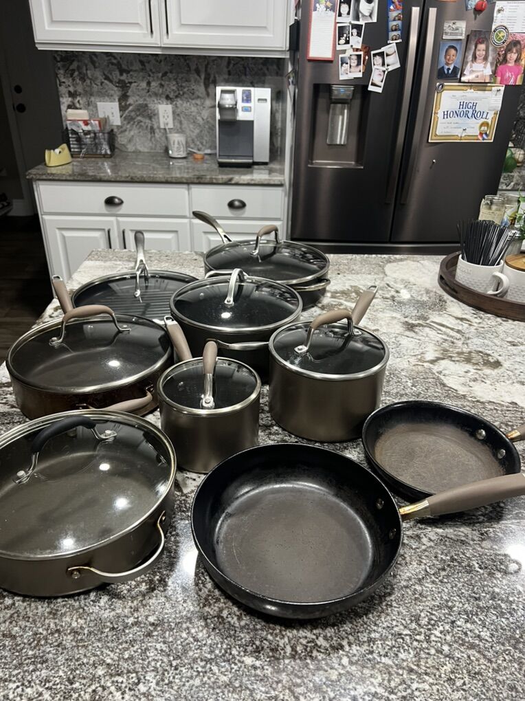Pots And Pans With Lids