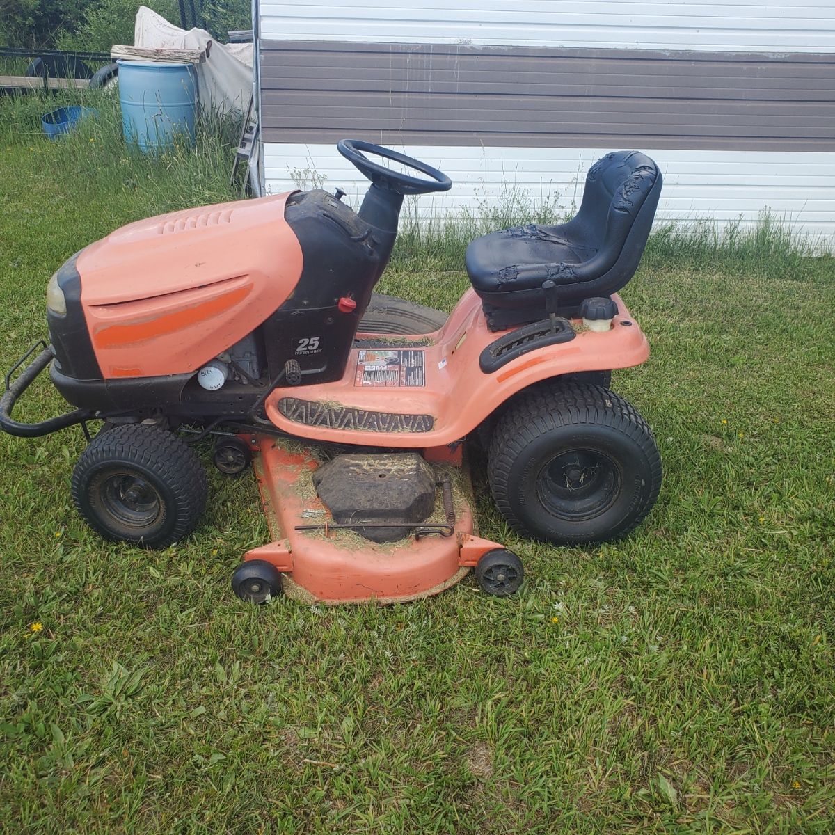 Ariens Lawn Tractor