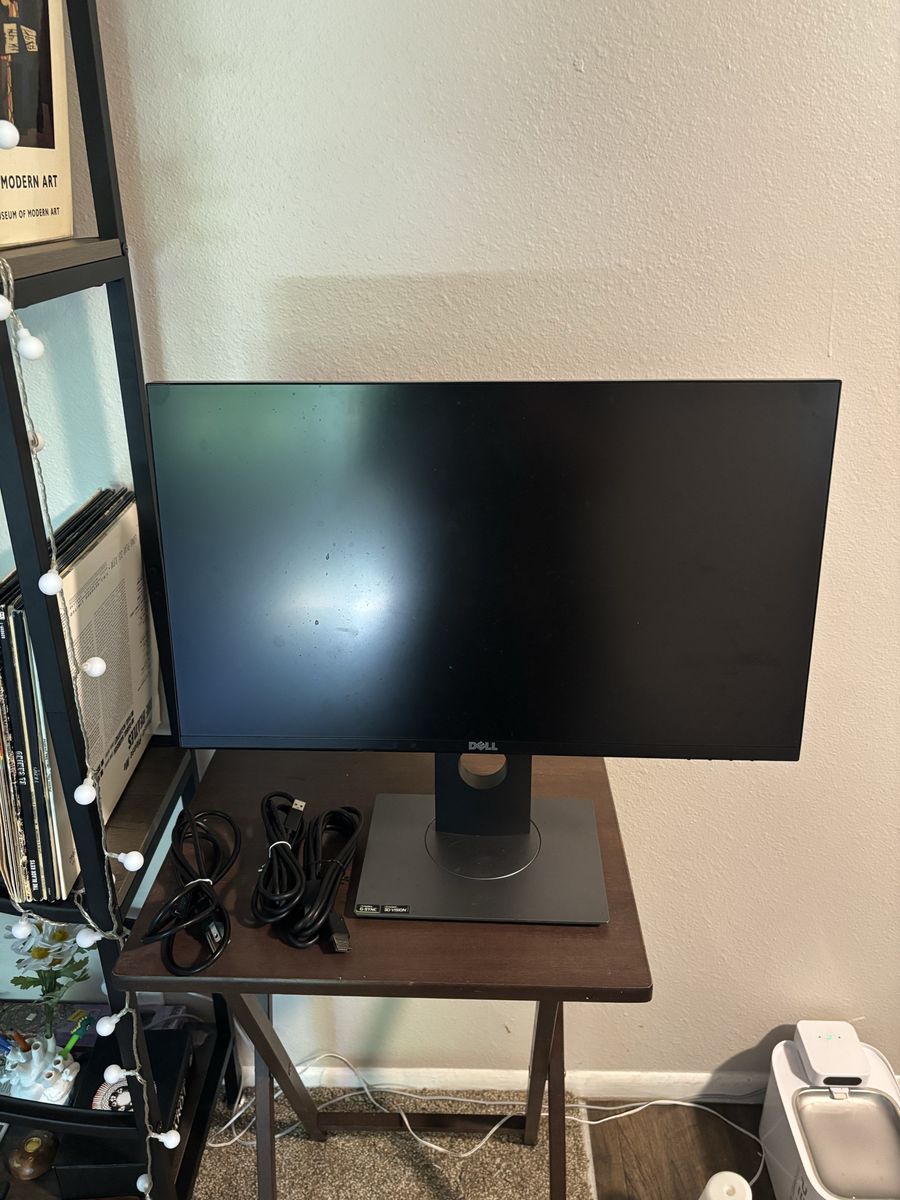 Dell Gaming Computer Monitor with Stand and Cables