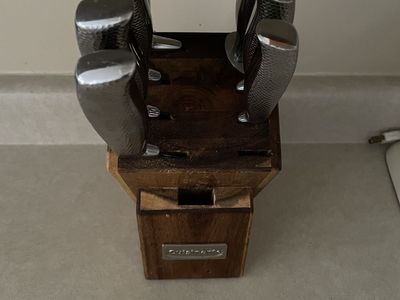Free knives