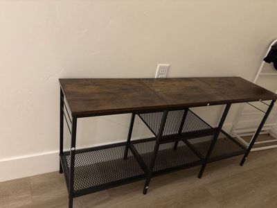 Tv stand