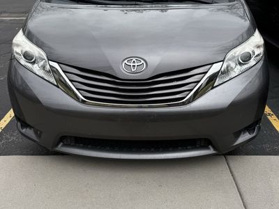 2015 Toyota Sienna LE 7 Passenger