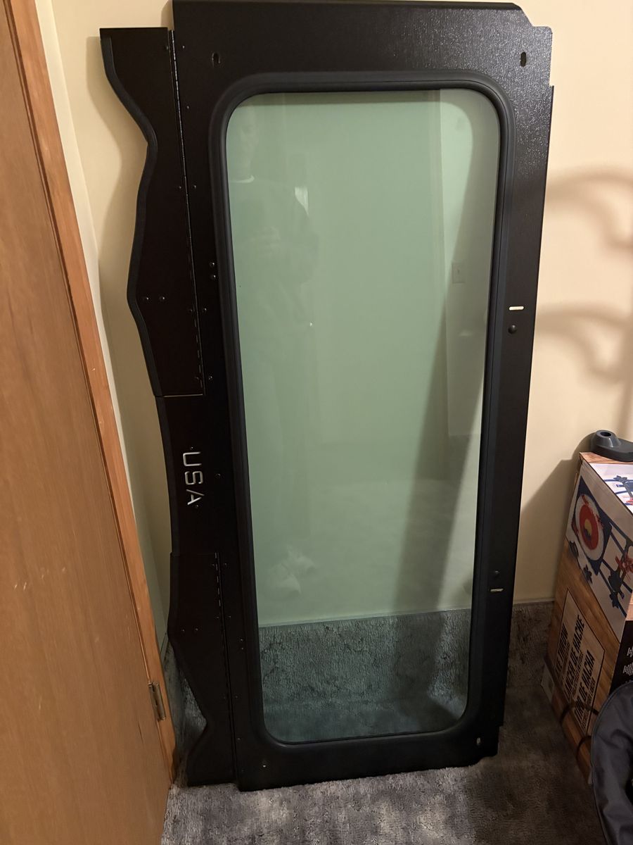 Teryx 4 glass windshield