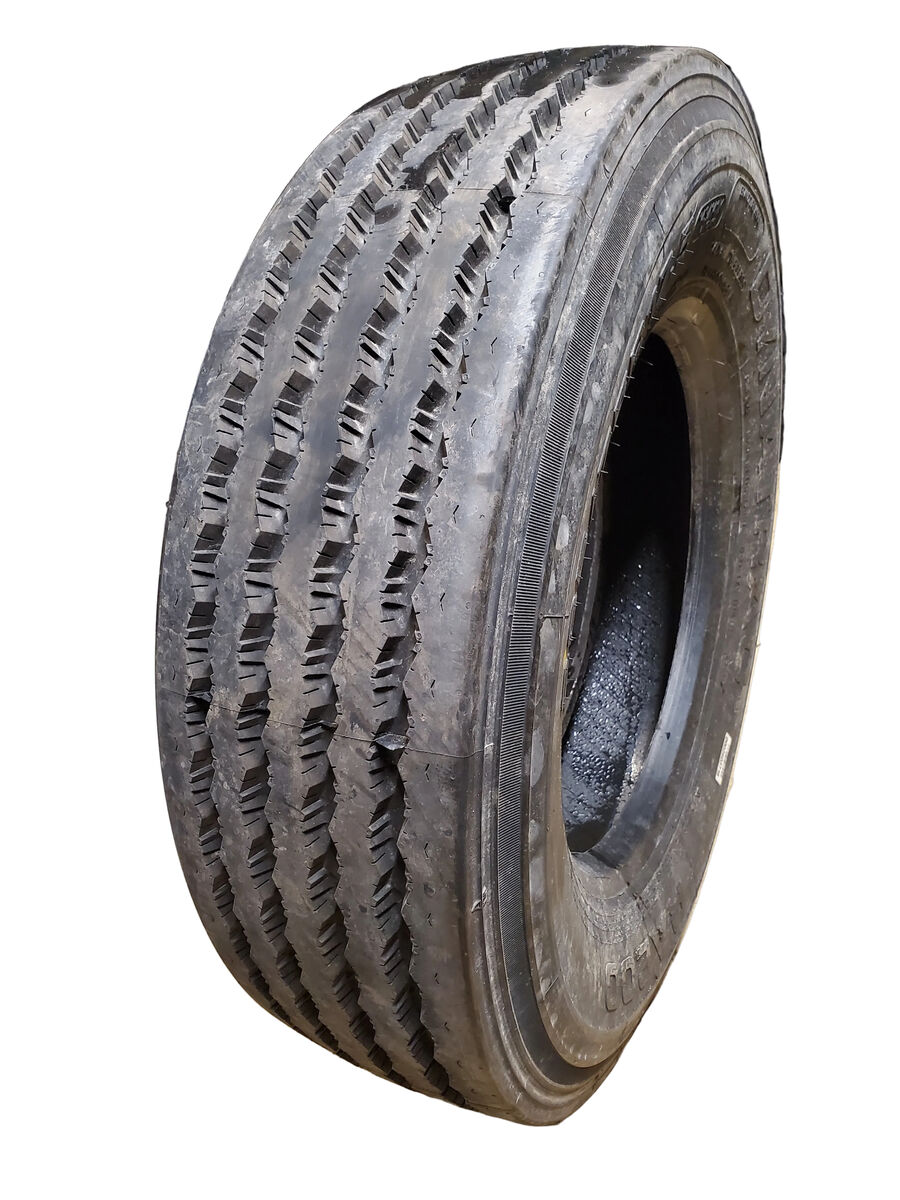 DYNATRAC RA200 BSW 235 75 17.5 143/141K 18PLY COMMERCIAL TIRE 96044