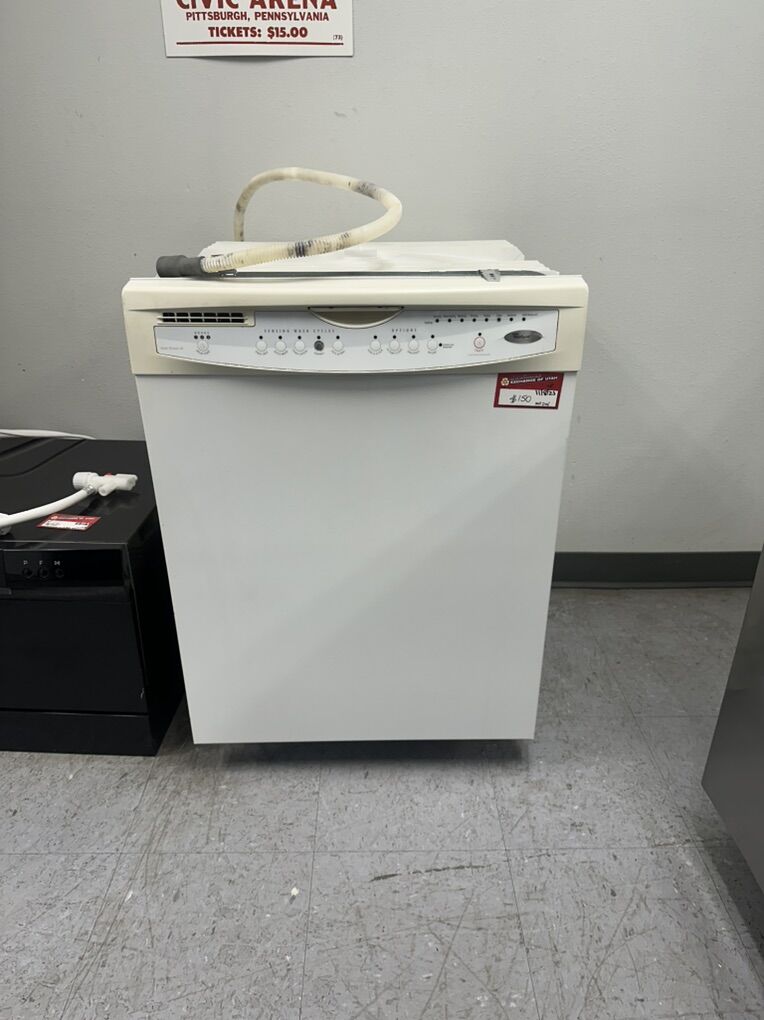 GOOD DEALS! WHIRLPOOL WHITE DISHWASHER W-WARRANTY