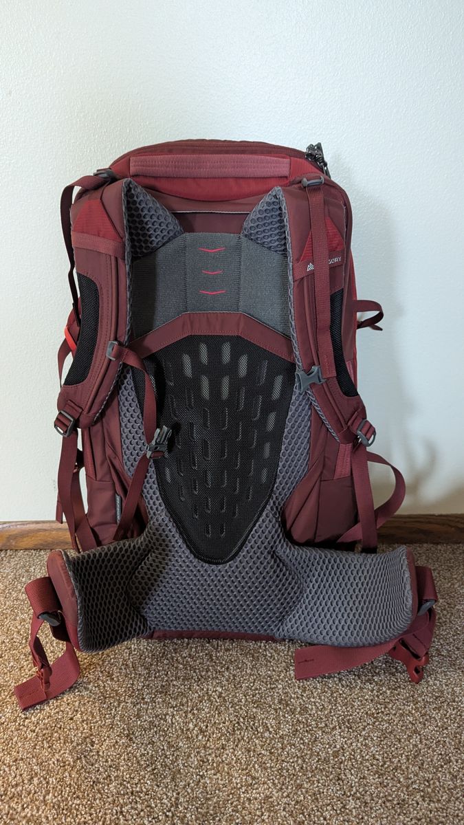 Gregory Tribute 55L Women's Travel Backpack - Like New w/ Tags & Removable Daypack