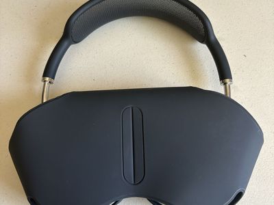 AirPods Max 2024 USB-C (Excellent Condition)