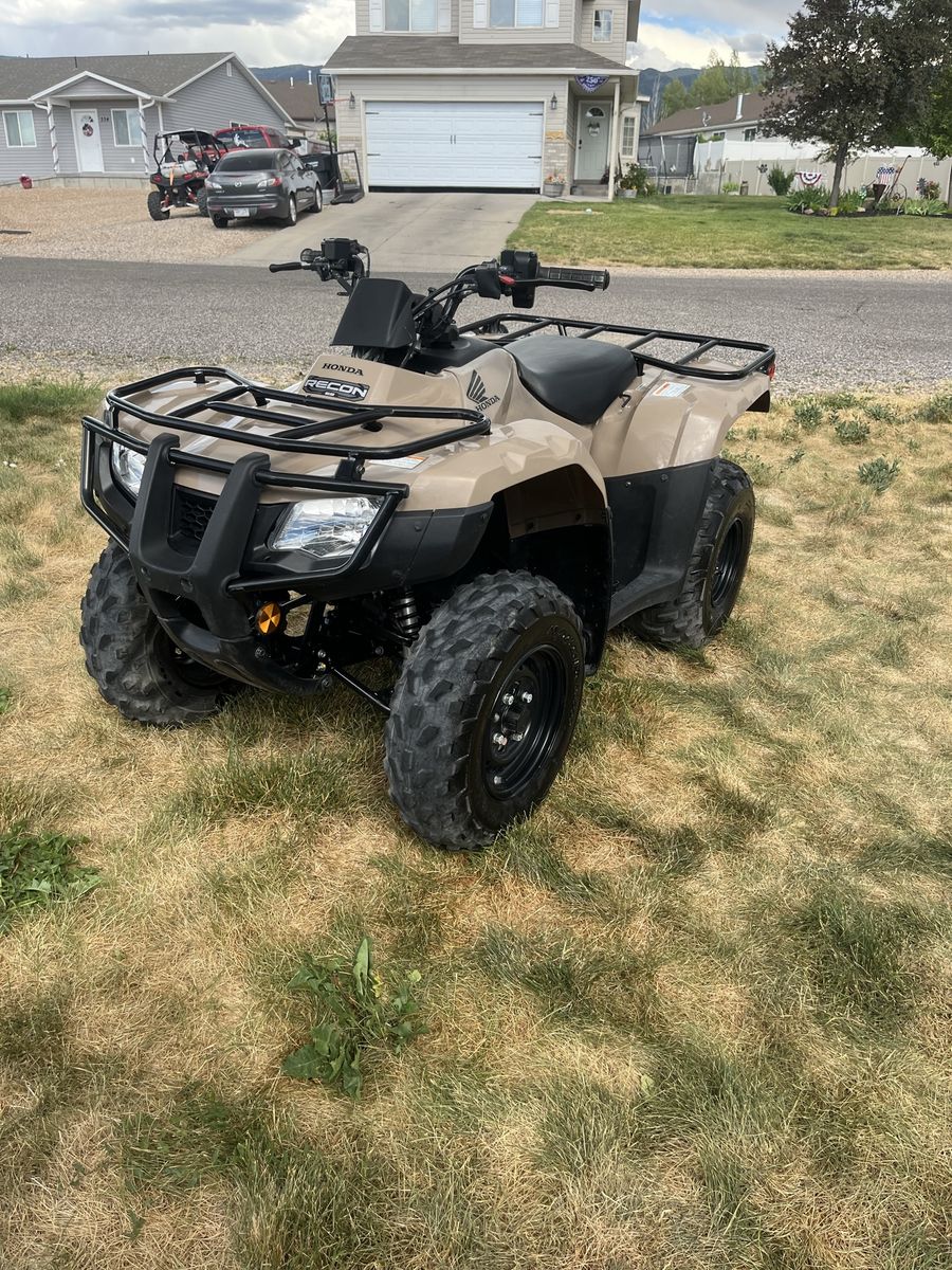 Honda TRX250TM Recon ATV Quad - Tan, Excellent Condition