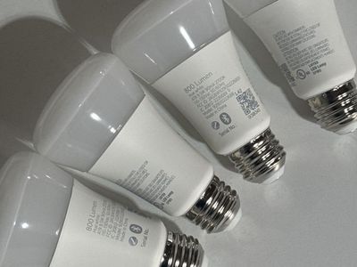 Phillips Hue 800 Lumens Smart Lightbulb 4 Pack