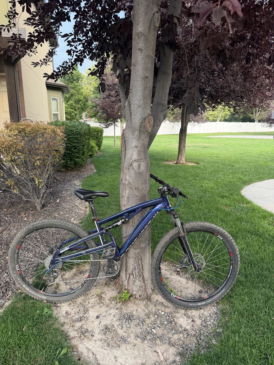 Diamondback Full Suspension Mountain Bike - Small Frame