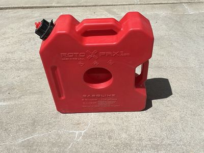 Roto Pax 3 Gallon Fuel Container