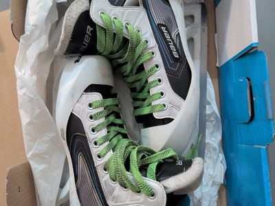 Goalie Skates size 6