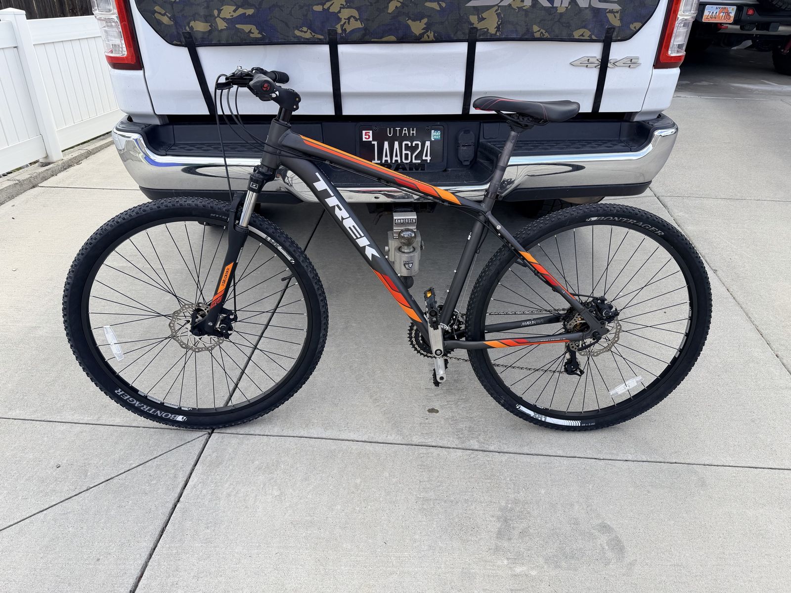 Trek Marlin 5 Mountain Bike