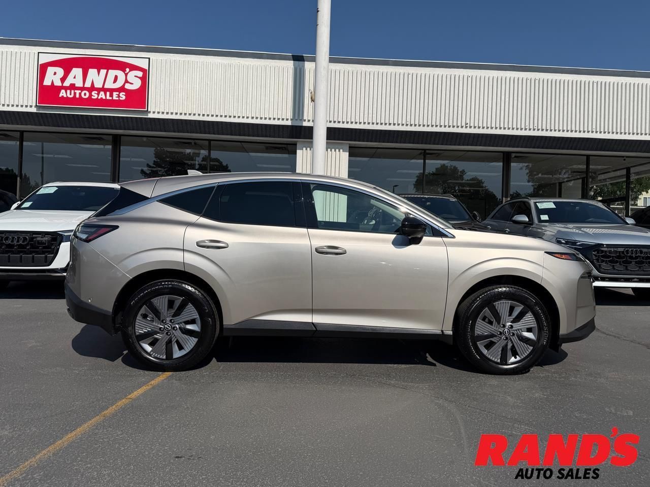 2025 Nissan Murano SL
