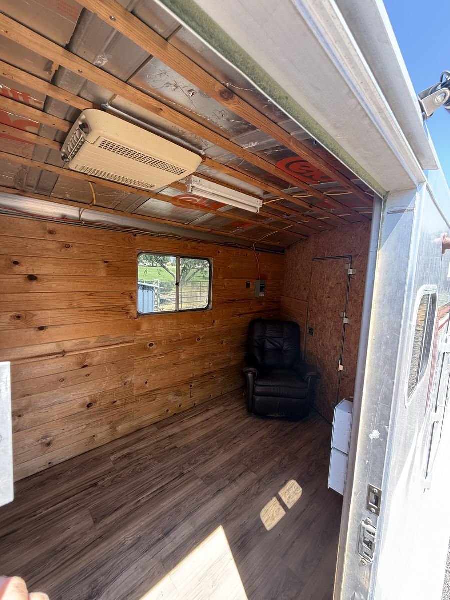 Main image 15