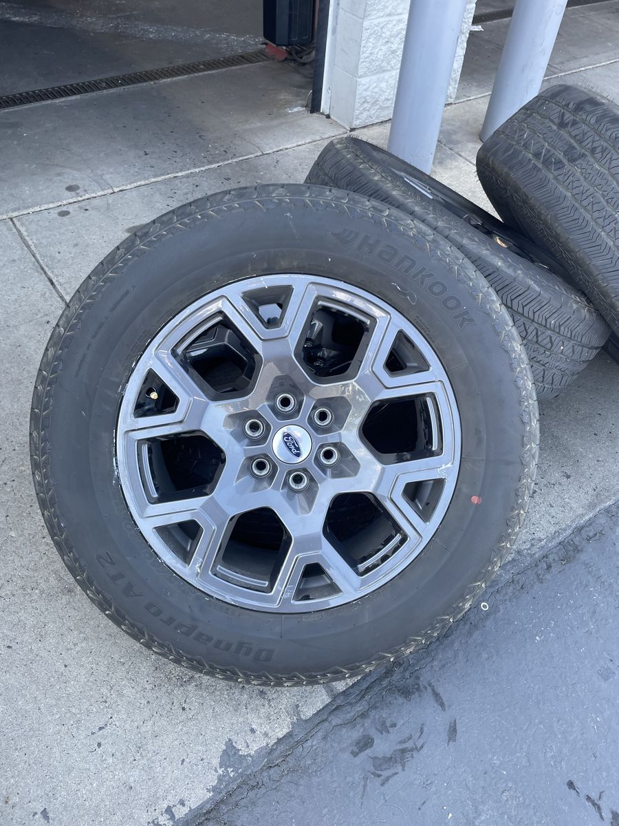 Ford F-150 wheels and tires