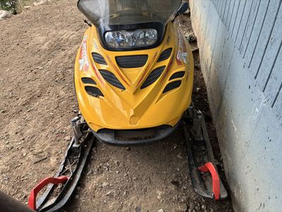Ski-Doo Summit 700 Snowmobile