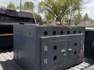 Dog Box