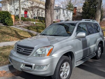 2004 Lexus GX Base