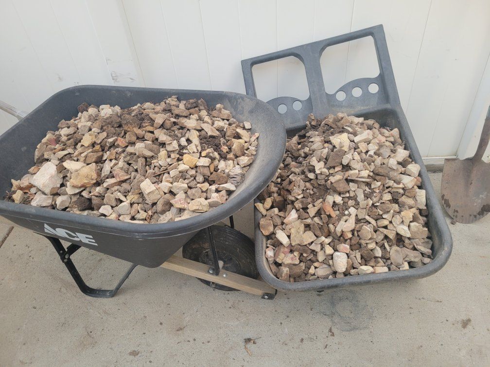 Free Landscape Rocks – You Haul