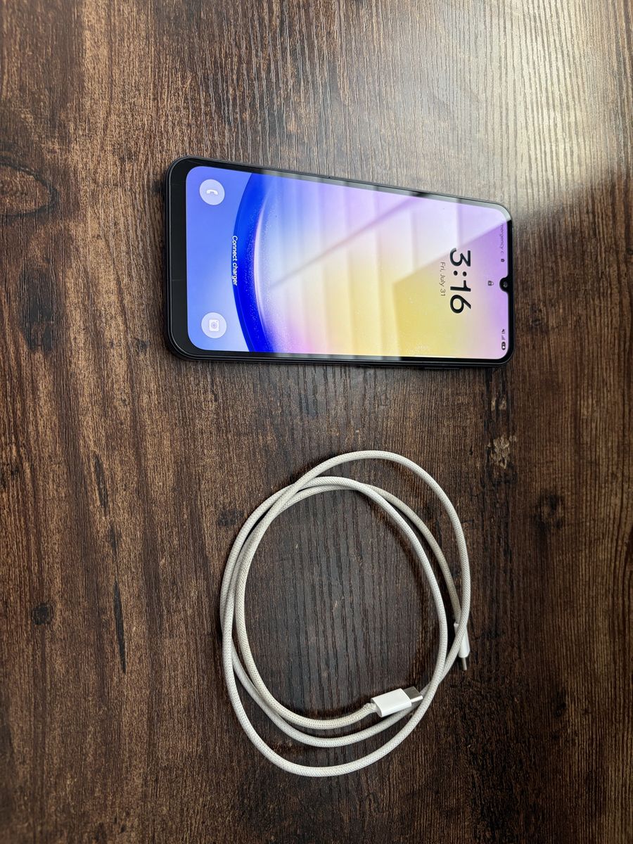 Samsung Galaxy A25 5G - 128GB - Unlocked
