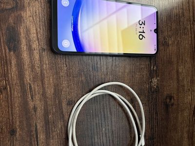 Samsung Galaxy A25 5G - 128GB - Unlocked
