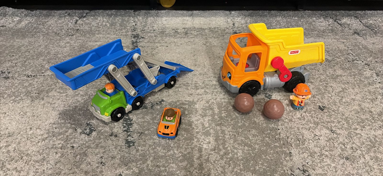 Fisher-Price Little People Dump Truck and Car Carrier Toy Bundle