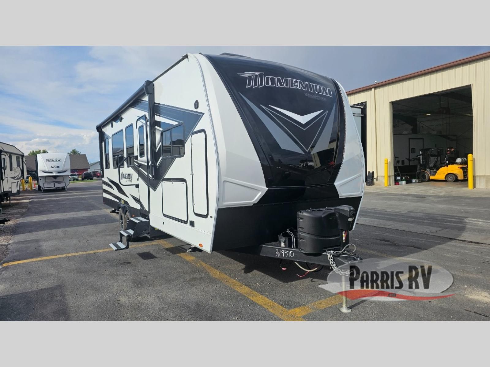 Used 2023 Grand Design Momentum G-Class 25G
