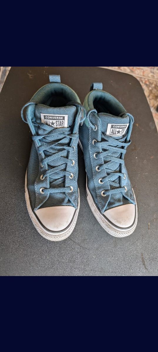 Converse turquoise size 10