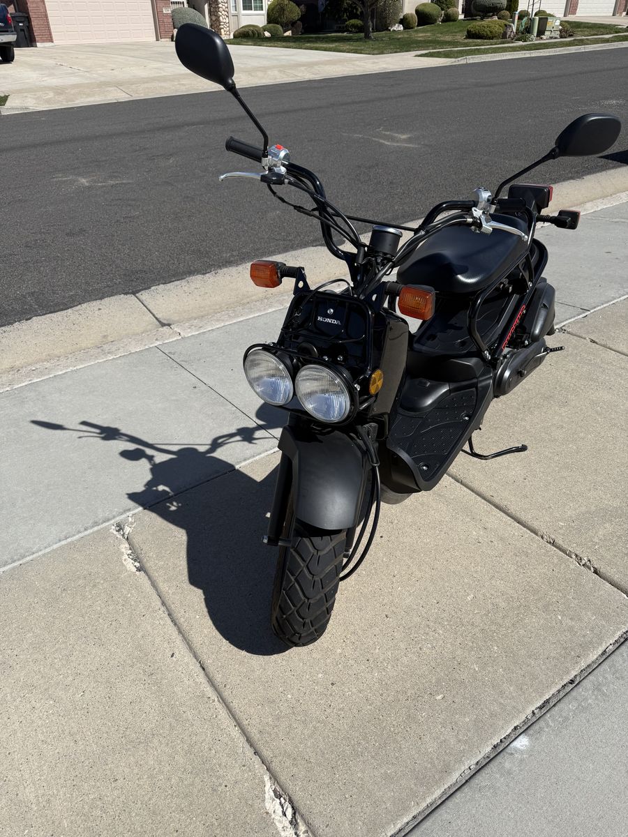 Honda Rukus Scooters X2
