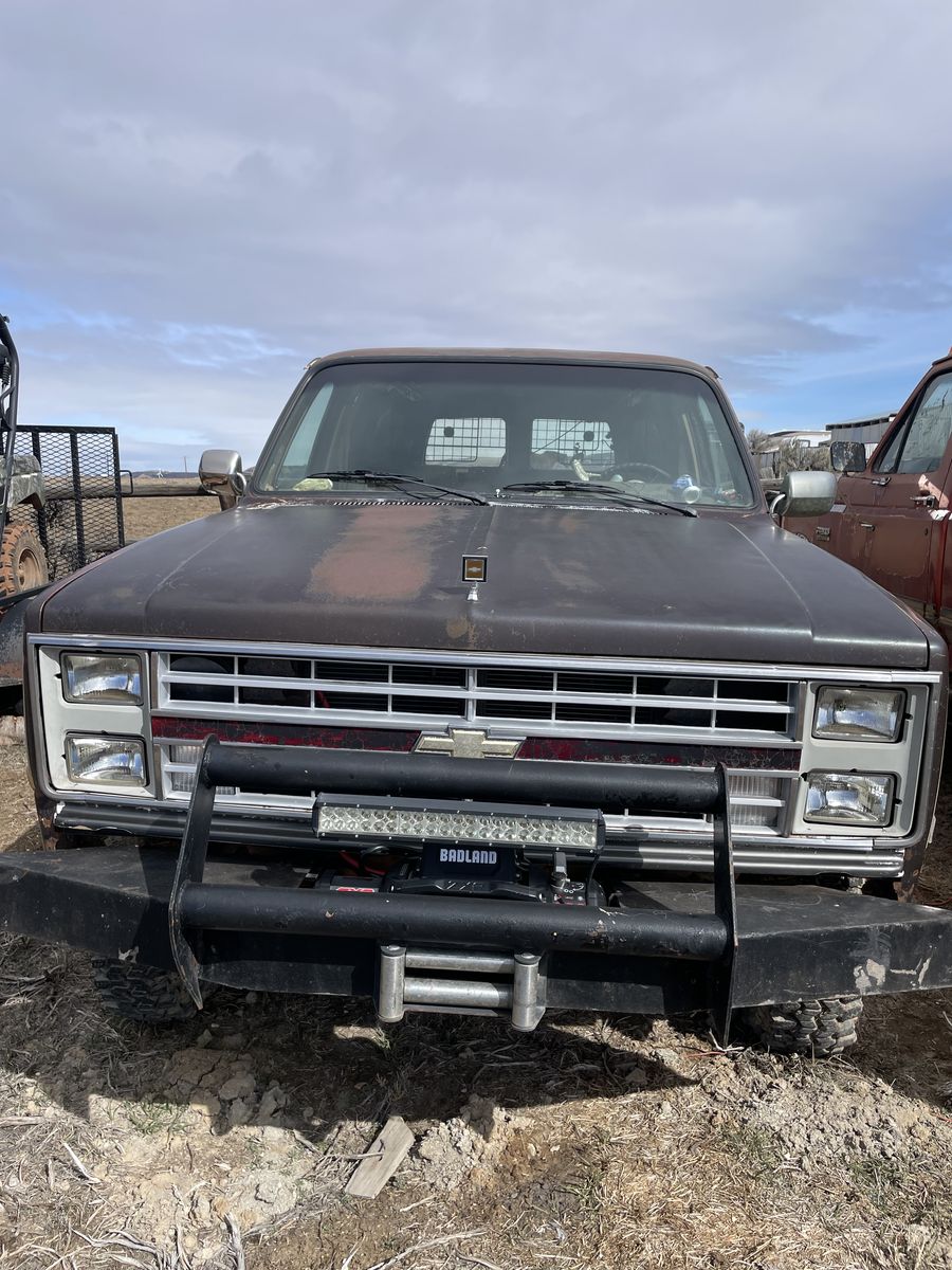 1985 Chevy suburban