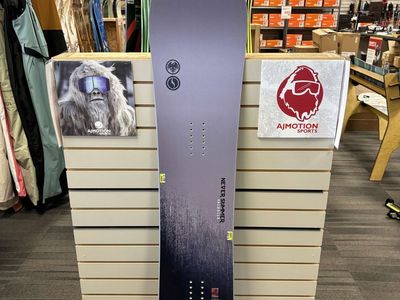 Never Summer Valhalla 156cm Snowboard - Lightly Used (2026)