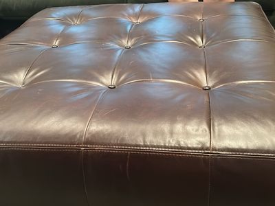 Pottery barn ottoman