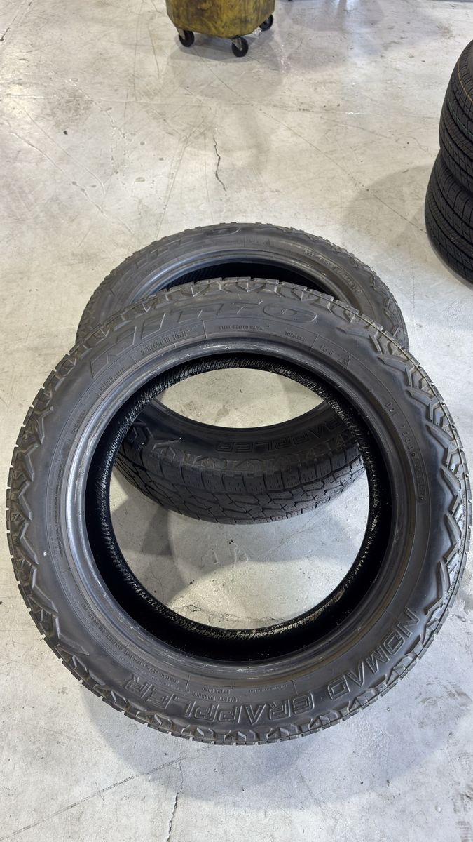 Nitto Nomad Grappler 225/55r18