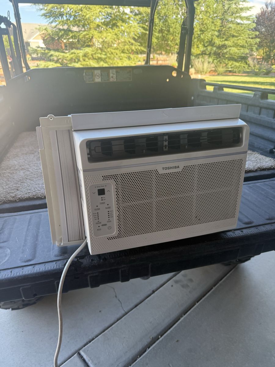 Toshiba Window Air Conditioner 