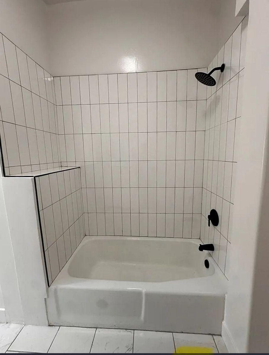 Main image 7