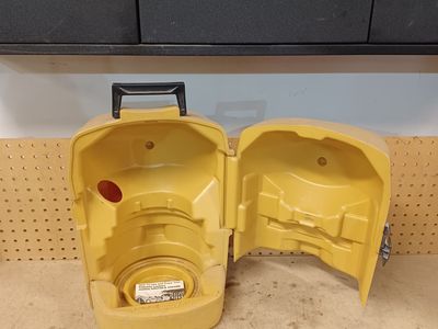 Coleman lantern case