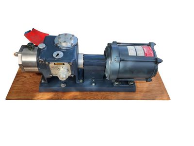 Whitey Laboratory Compressor/Gas Booster driven by a 1/2 HP General Electric
