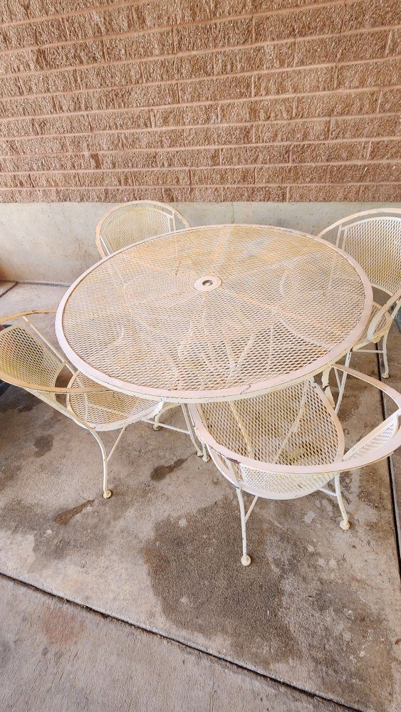 Wrought Iron Vintage patio table set