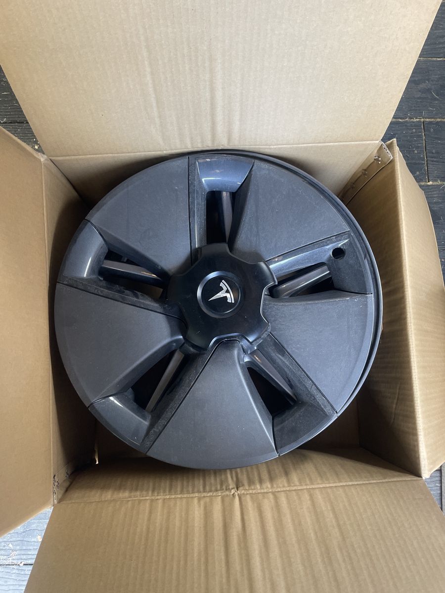TSW Watkins 18x8.5 Wheels - Set of 4 - Double Black - Like New