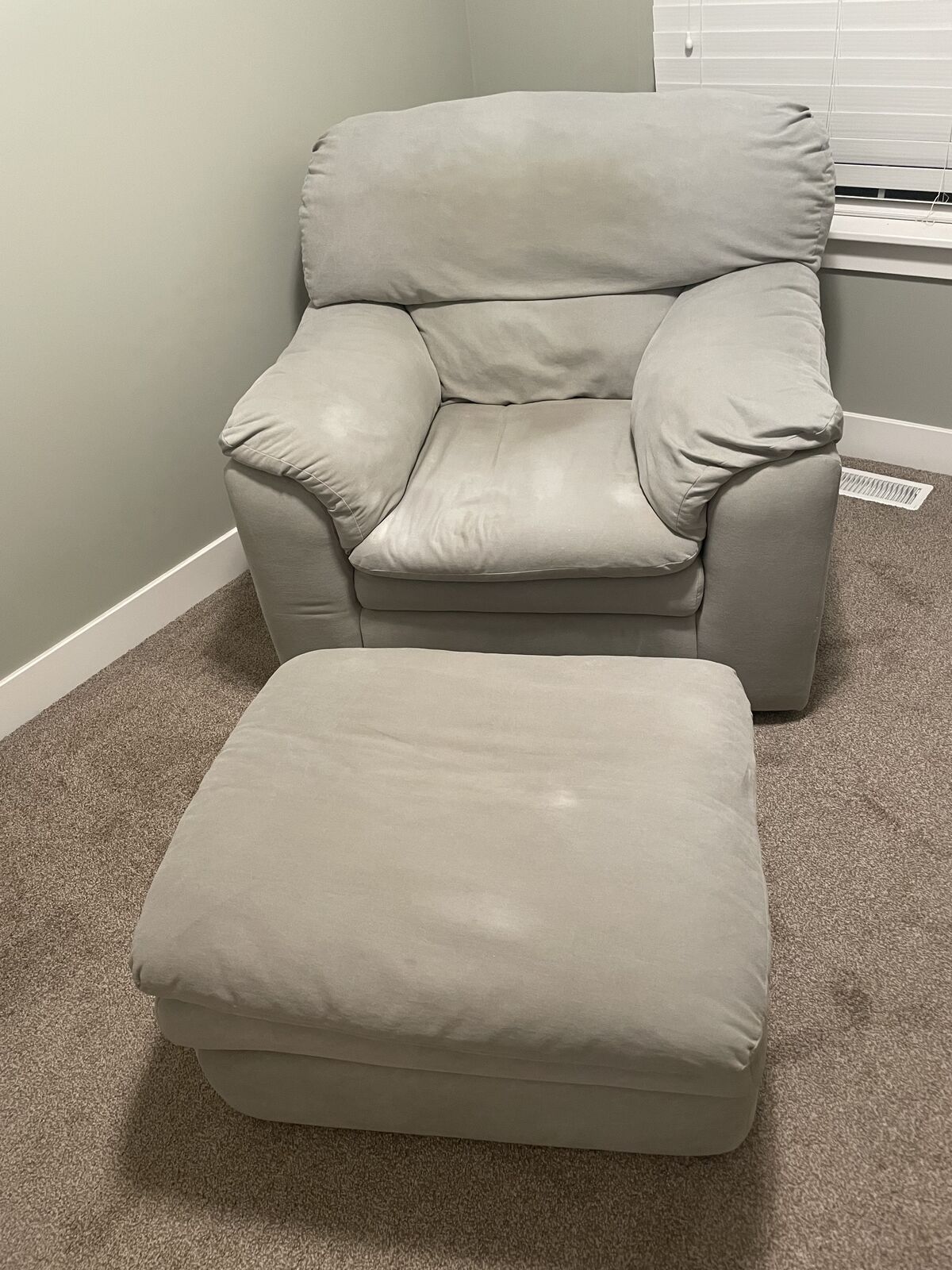 Free Chair and Ottoman