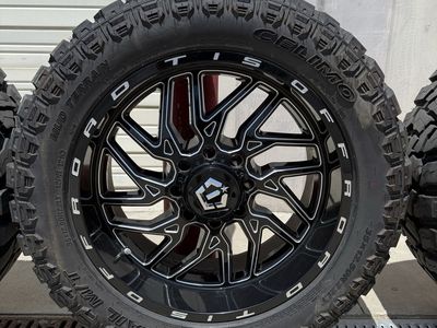 TIS 544 22” Rims gloss black with milled accents with 35’s